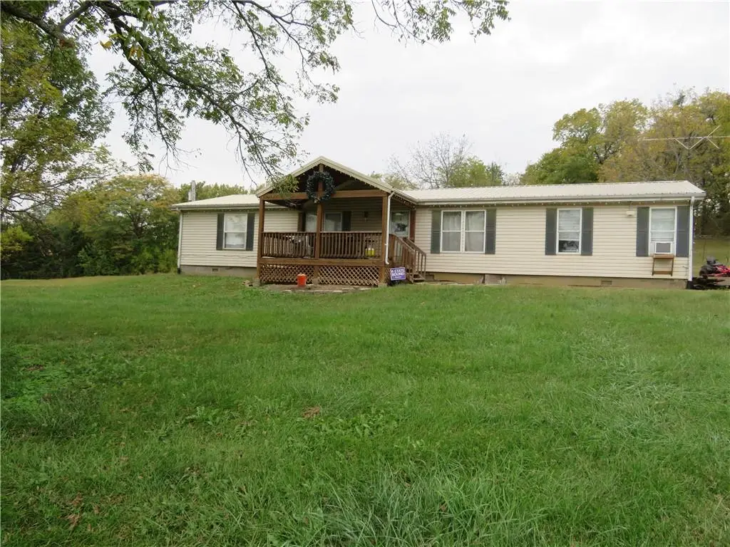28450 K 68 Highway, Paola, KS 66071 - Image #1