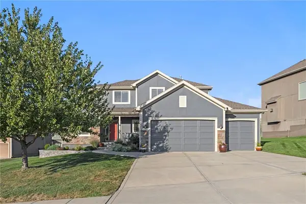 1214 High Ridge Court, Raymore, MO 64083