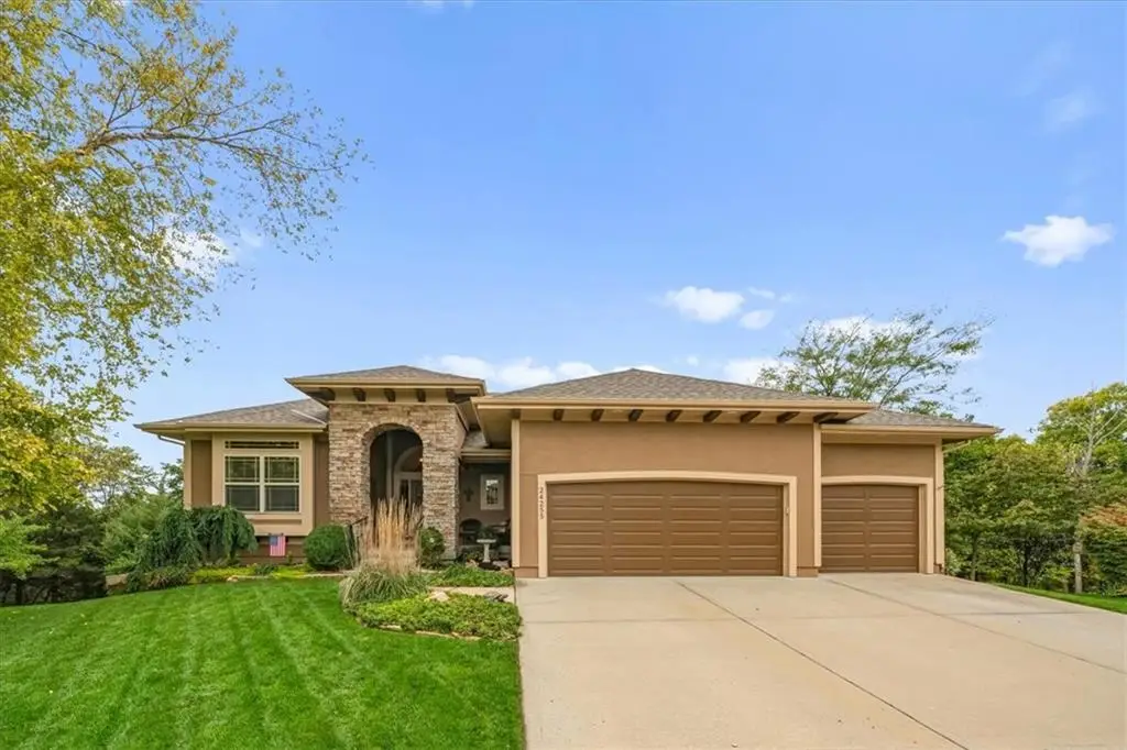 24255 W 123rd Terrace, Olathe, KS 66061 - Image #1