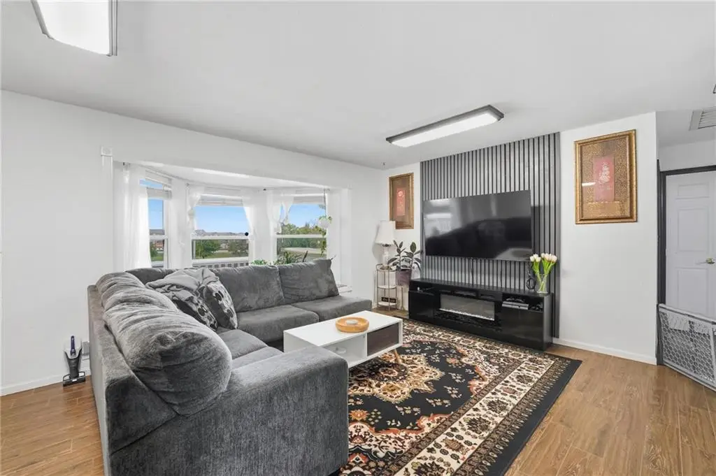 8890 Lexington Avenue, De Soto, KS 66018 - Image #1