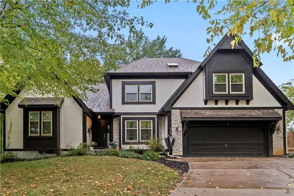 1732 NE 80th Place, Kansas City, MO 64118