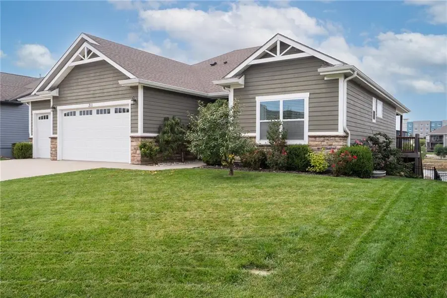 311 Headwaters Drive, Lawrence, KS 66049 - Image #2