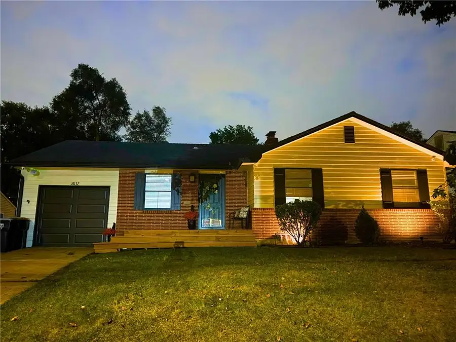 8117 Summit Street, Kansas City, MO 64114 - Image #2