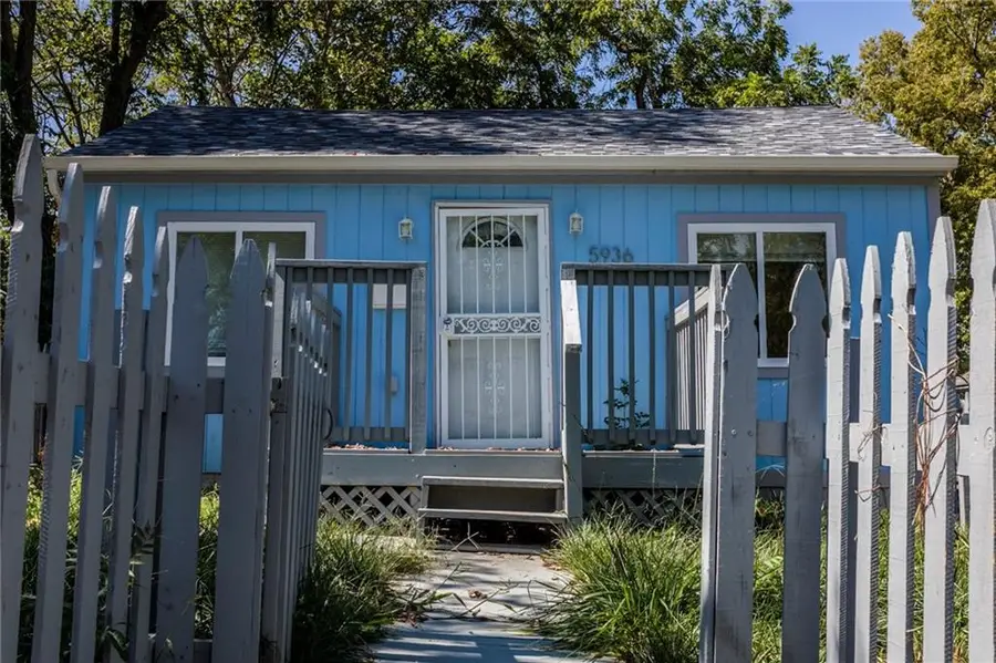 5936 Kensington Avenue, Kansas City, MO 64130 - Image #2