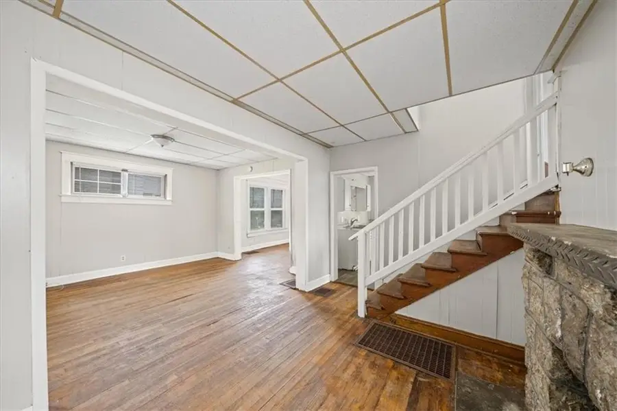 Address Withheld By Seller, Kansas City, MO 64124 - Image #2