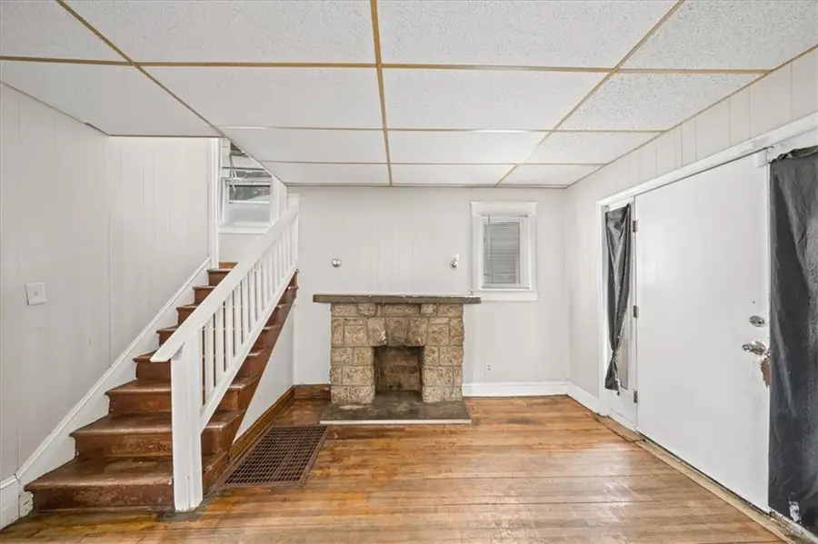 Address Withheld By Seller, Kansas City, MO 64124 - Image #3