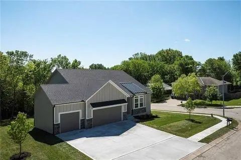 11802 E 231st Street, Peculiar, MO 64078 - Image #3