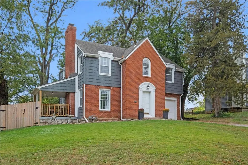 1719 E 76th Street, Kansas City, MO 64131 - Image #1