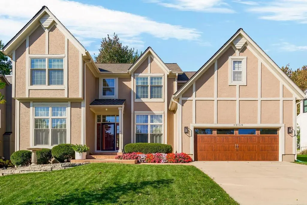 13168 Carter Street, Overland Park, KS 66213 - #1