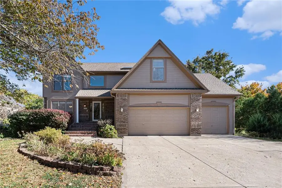 505 SE Williamsburg Drive, Lees Summit, MO 64063 - Image #3