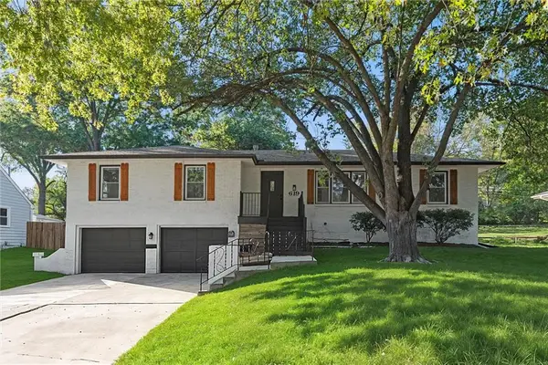 619 E 109th Terrace, Kansas City, MO 64131