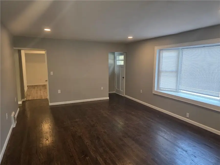 1234 E 22nd Avenue, North Kansas City, MO 64116 - Image #2