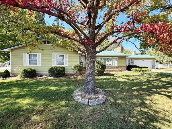 212 Maple Drive, El Dorado Springs, MO 64744