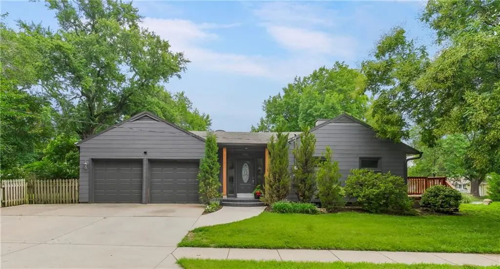 8201 Antioch Road, Overland Park, KS 66204 - #1