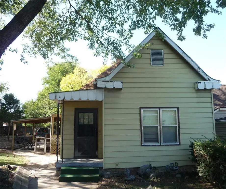 2712 Madison Avenue, Kansas City, MO 64108 - Image #1