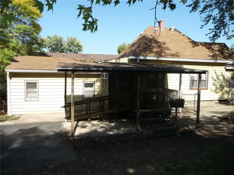 2712 Madison Avenue, Kansas City, MO 64108 - Image #2