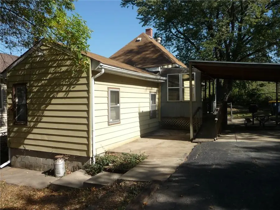 2712 Madison Avenue, Kansas City, MO 64108 - Image #3