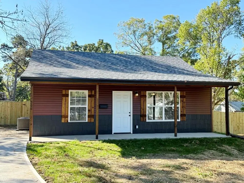 106 E Lafayette Street, El Dorado Springs, MO 64744 - #1