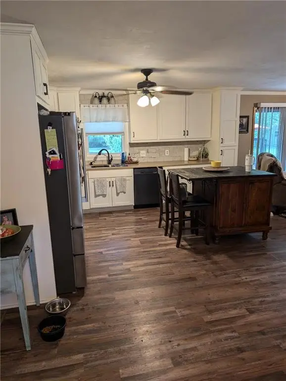 114 E Howard Street, Girard, KS 66743 - Image #2