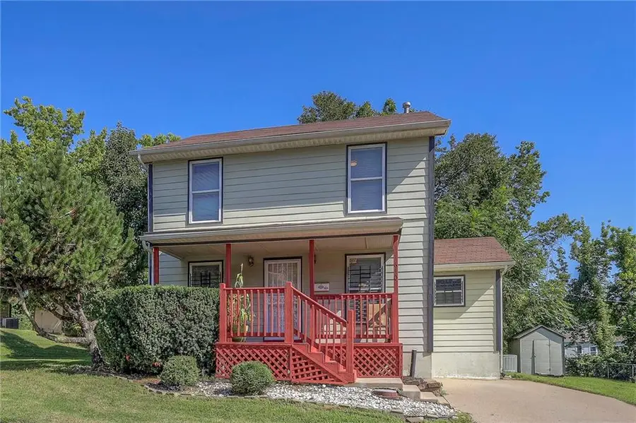 1610 E 37th Street, Kansas City, MO 64109 - Image #2