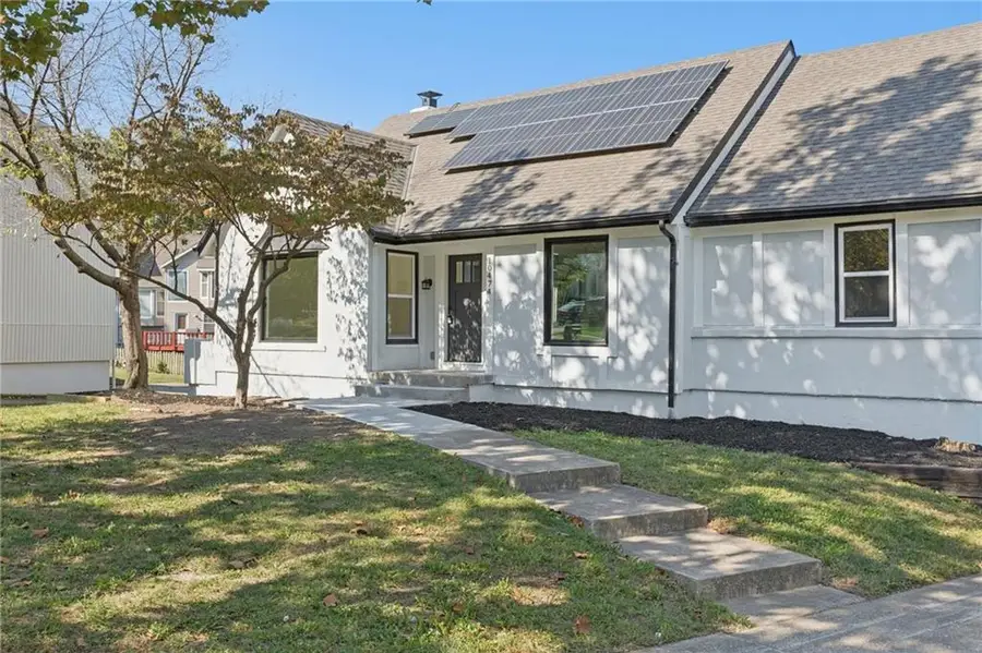 10474 Ceanen Lake Road, Lenexa, KS 66215 - Image #2