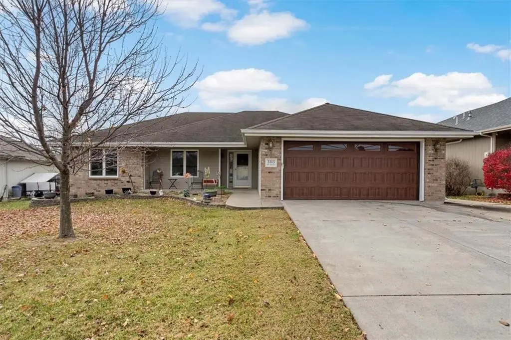 3313 Sw 46th Street, Topeka, KS 66604 - Image #1