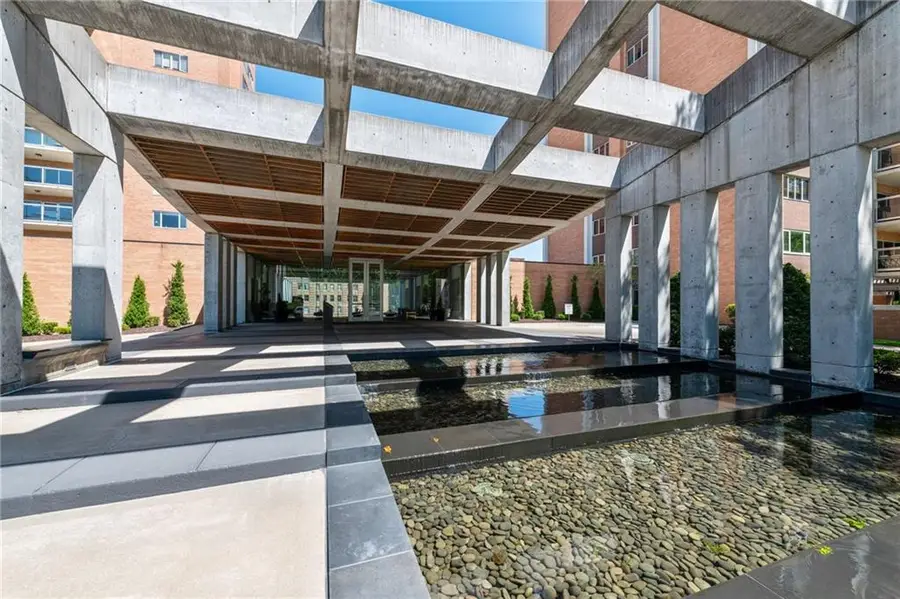 221 W 48th Street #905, Kansas City, MO 64112 - Image #2