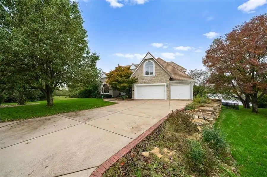 3124 SW Pergola View, Lees Summit, MO 64081 - Image #3