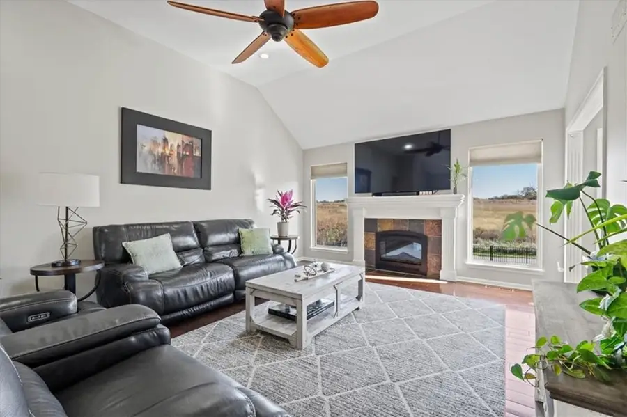 1001 SW Powell Drive, Oak Grove, MO 64075 - Image #3