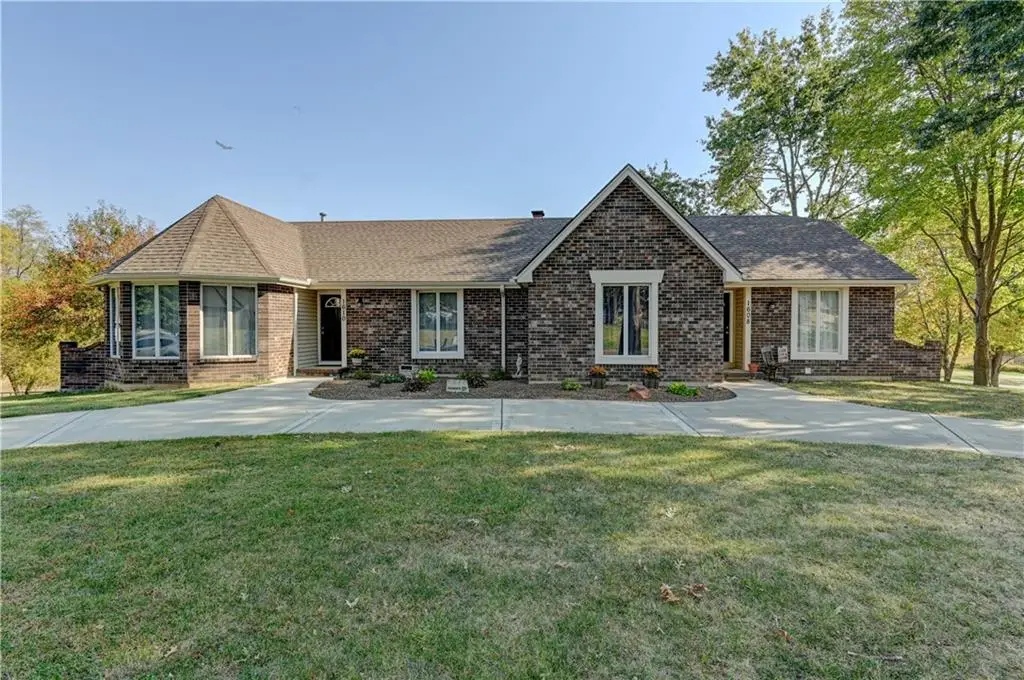 1610/1608 W Concord Drive, Plattsburg, MO 64477 - Image #1