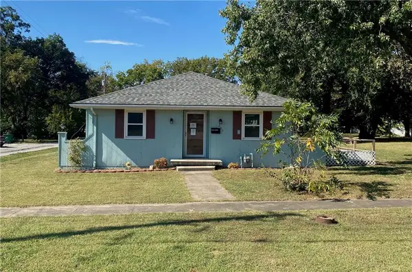 200 N Fulton Street, Butler, MO 64730