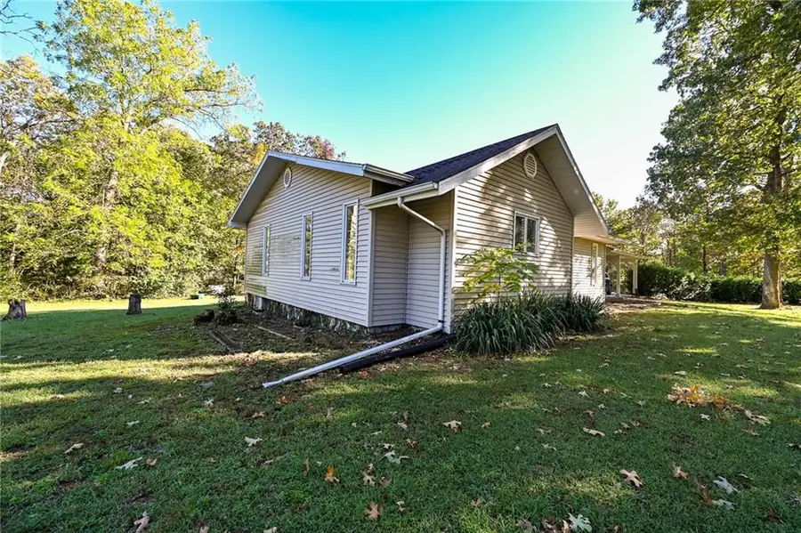 1305 S 145 Road, El Dorado Springs, MO 64744 - Image #3