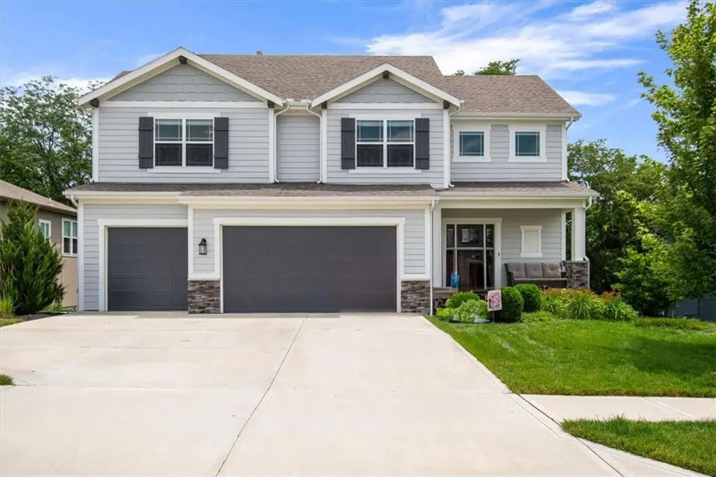 9020 SE 2nd Street, Blue Springs, MO 64064 - Image #1