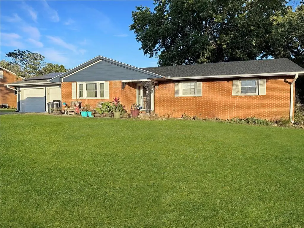 3305 Spruce Street, Higginsville, MO 64037 - Image #1
