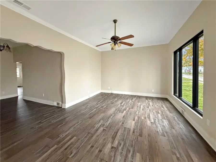 108 E 14th Street, Higginsville, MO 64037 - Image #2