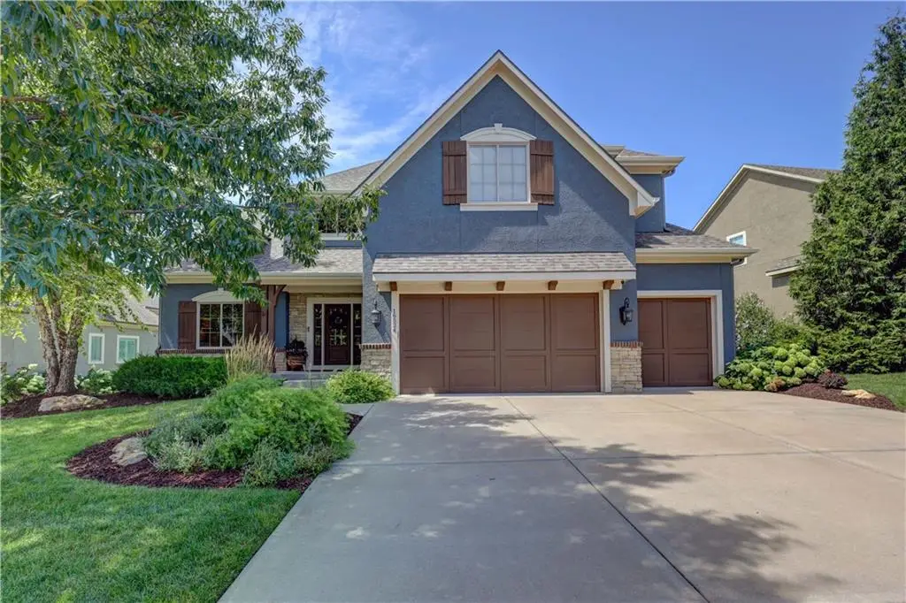 16524 Lucille Street, Overland Park, KS 66221 - Image #1