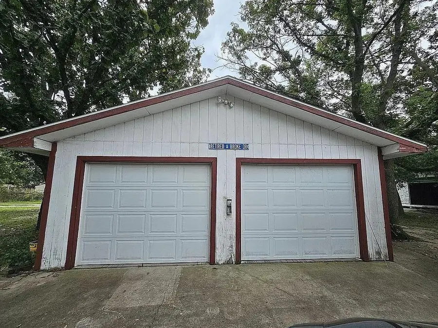 809 Alleghaney Street, Burlington, KS 66839 - #2