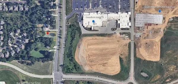 16050 Antioch Road, Overland Park, KS 66085