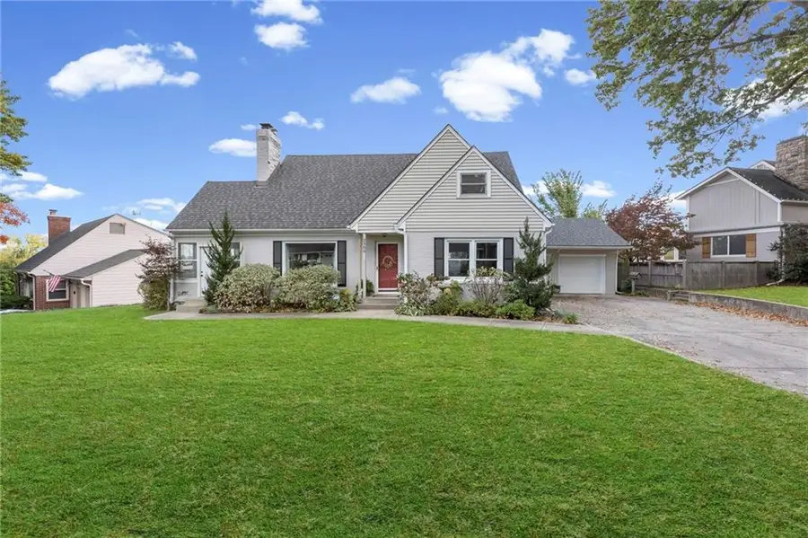 2309 W 51st Terrace, Westwood, KS 66205 - Image #2