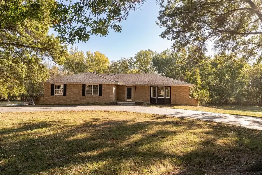 19 Skyline Drive, Adrian, MO 64720 - Image #3