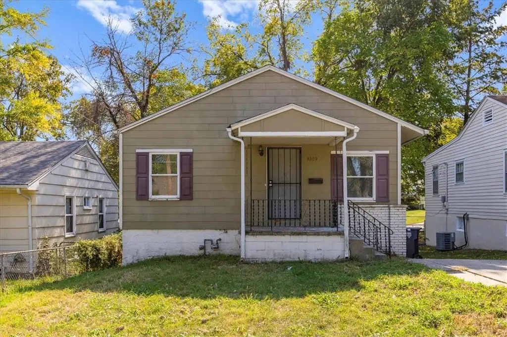 3309 E 73rd Street, Kansas City, MO 64132 - Image #1