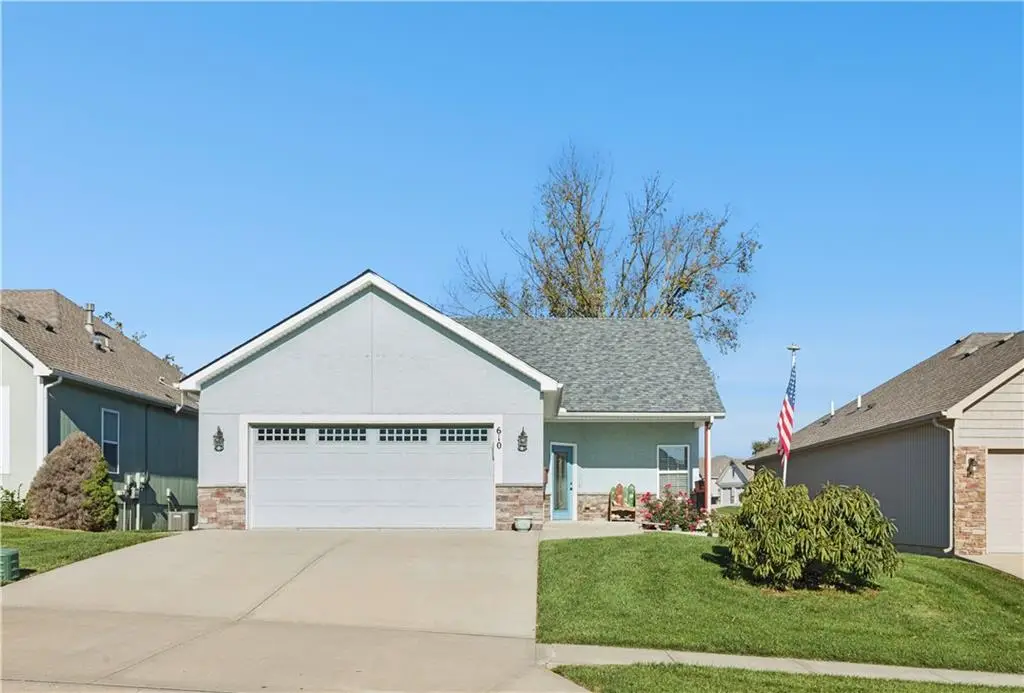610 E Porter Ridge Court, Kearney, MO 64060 - Image #1
