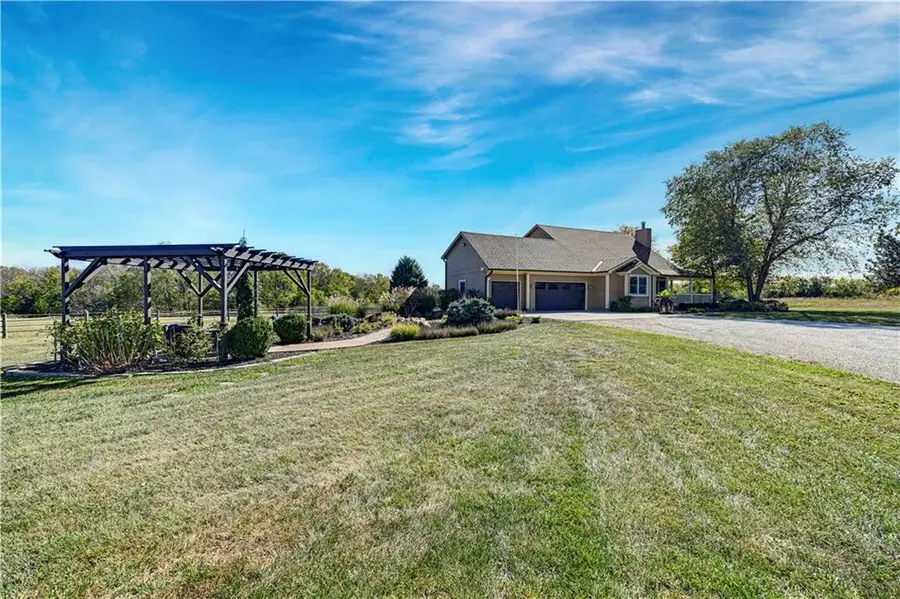 30837 W 231st Street, Spring Hill, KS 66083 - Image #3