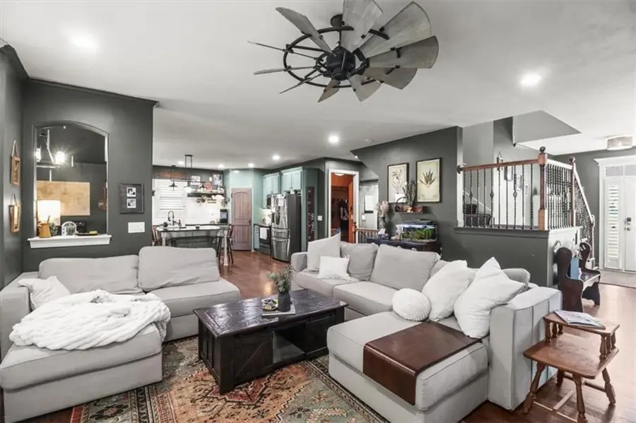 1854 NE Park Ridge Drive, Lees Summit, MO 64064 - Image #3