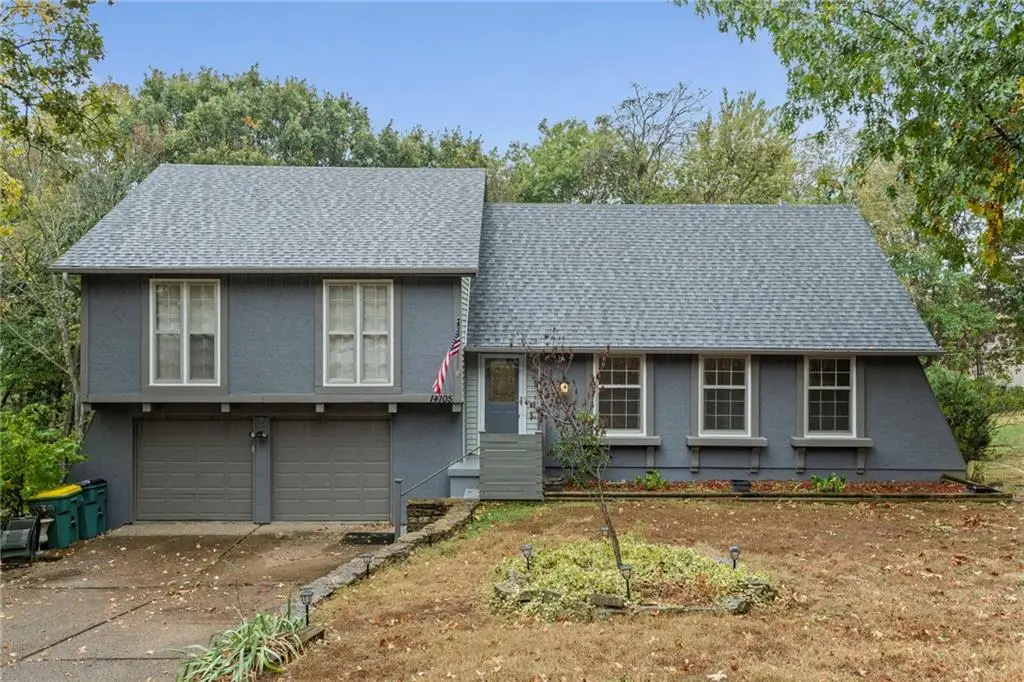 14105 W 48th Terrace, Shawnee, KS 66216 - Image #1