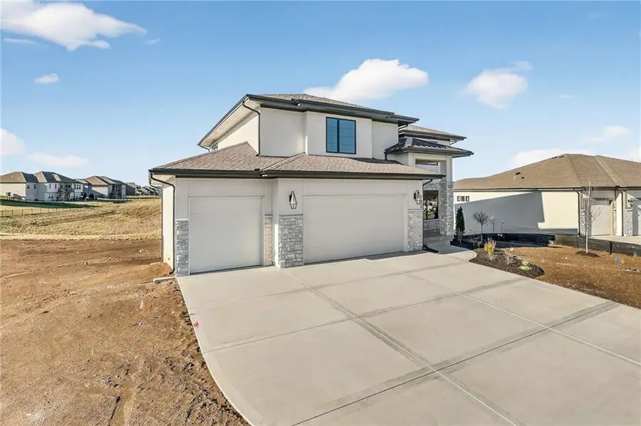 7616 N Booth Avenue, Kansas City, MO 64158 - Image #3