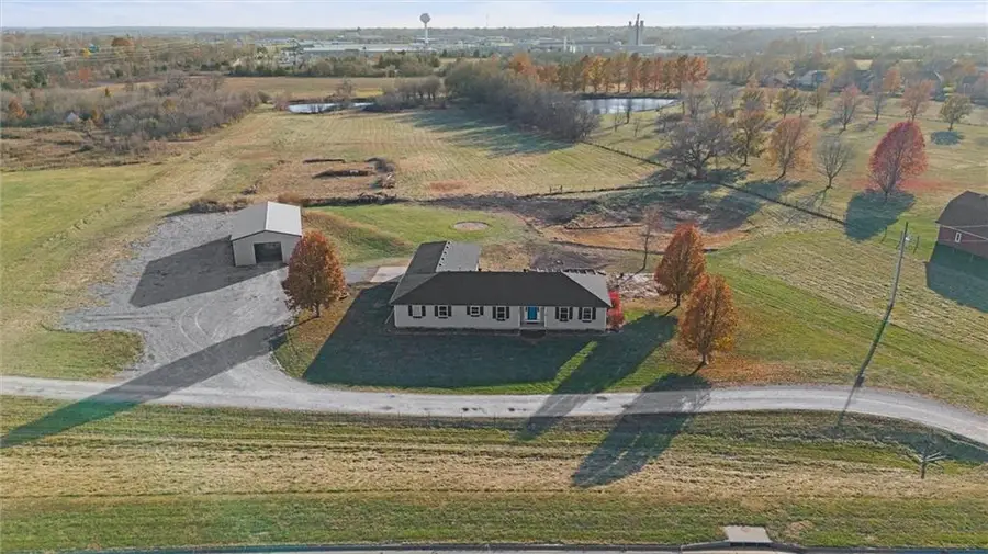 19985 W 199th Street, Spring Hill, KS 66083 - Image #2