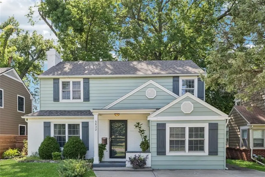 6832 Holmes Road, Kansas City, MO 64131 - Image #3