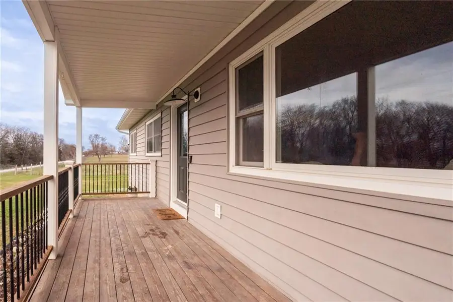 72 E 1600 Road, Baldwin City, KS 66006 - Image #3