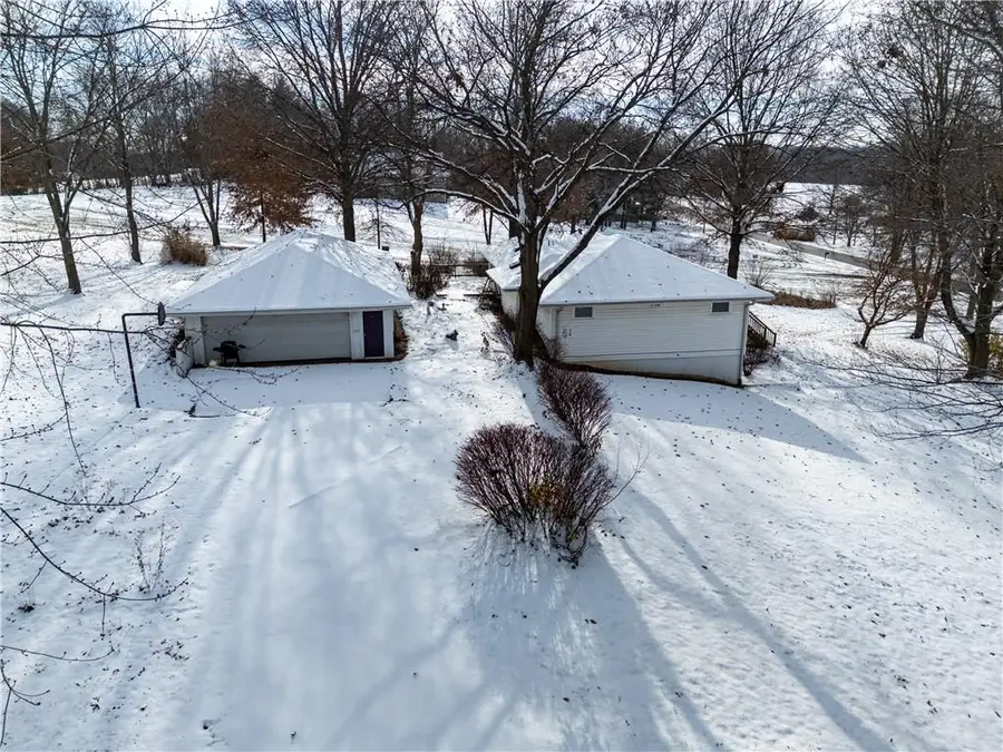 16211 Kountryridge Drive, Kearney, MO 64060 - Image #3